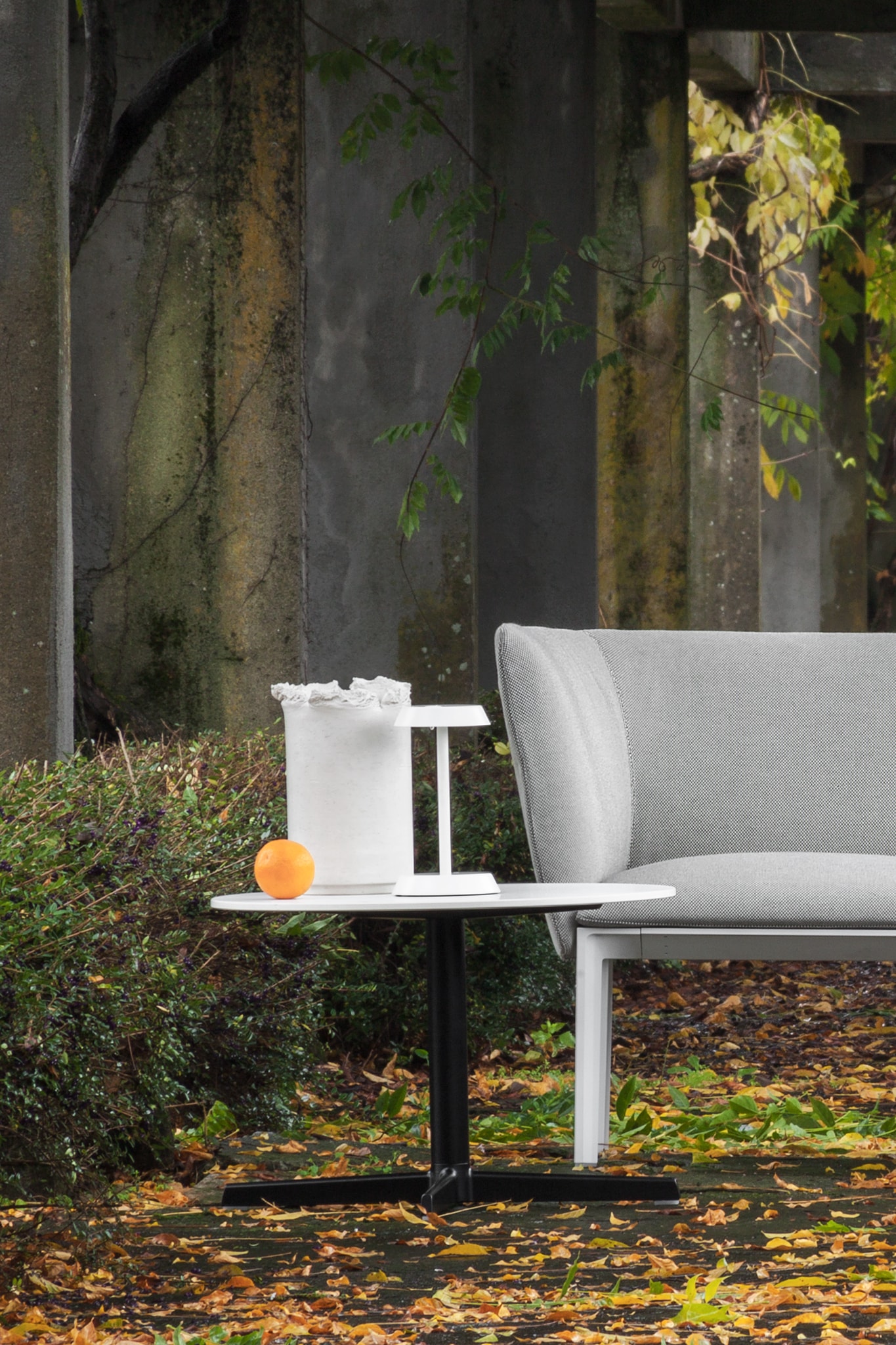 Auki Outdoor Couchtisch