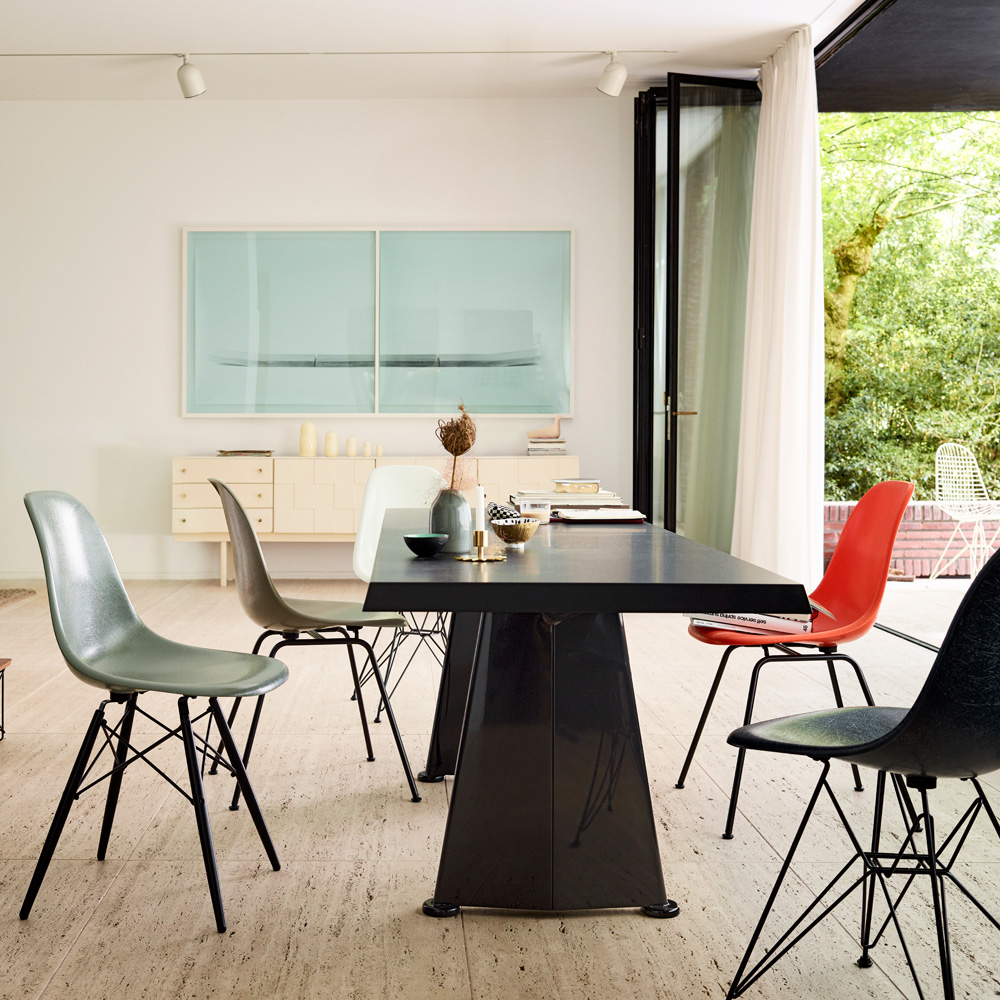 Eames Fiberglass Chair  DSW