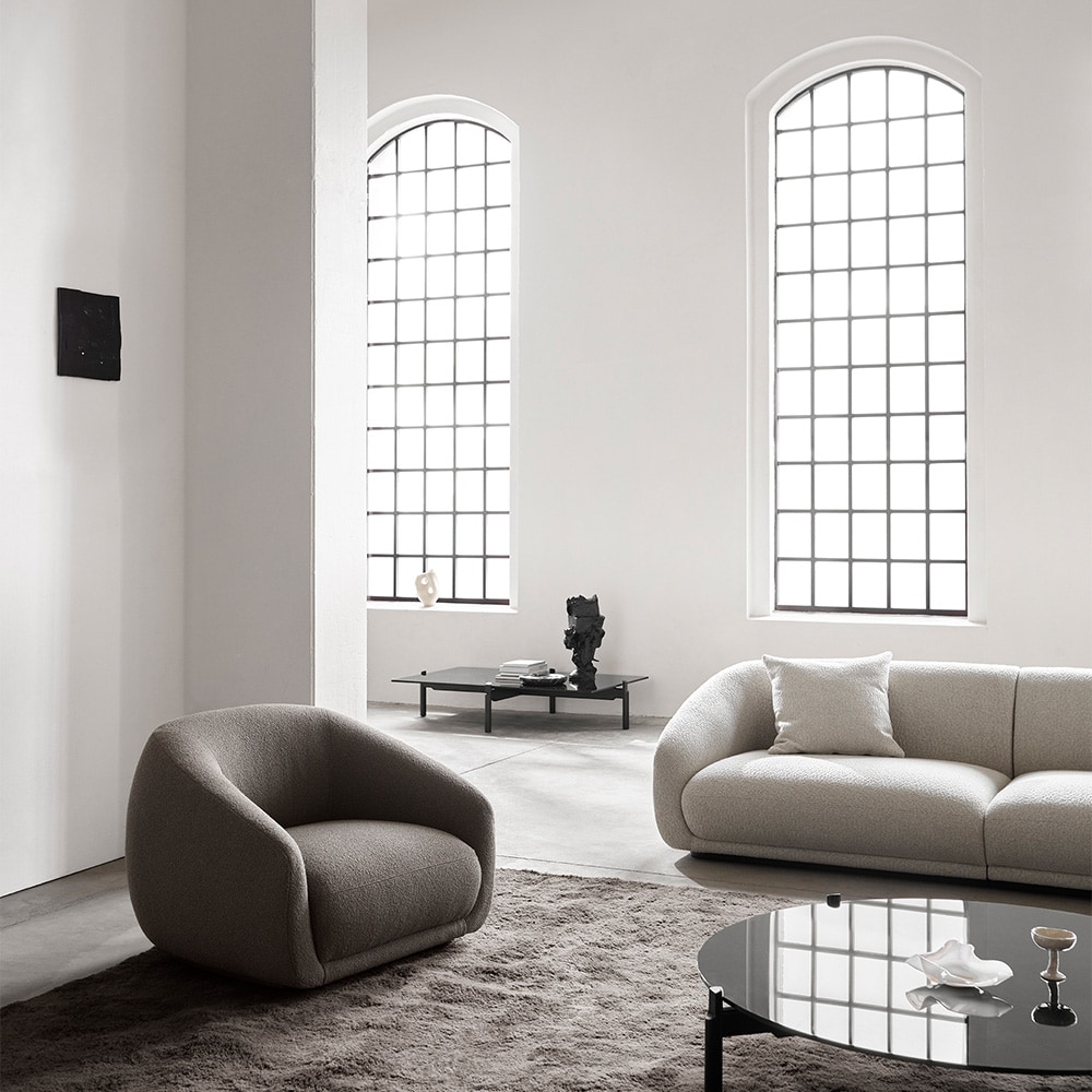 Montholon Lounge Chair