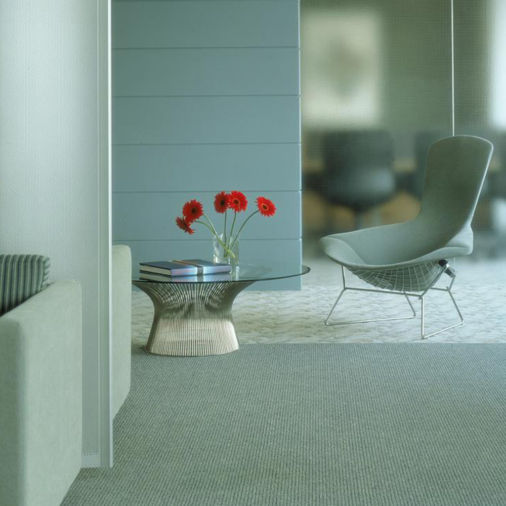 Bertoia Highback Armchair mit Ottoman