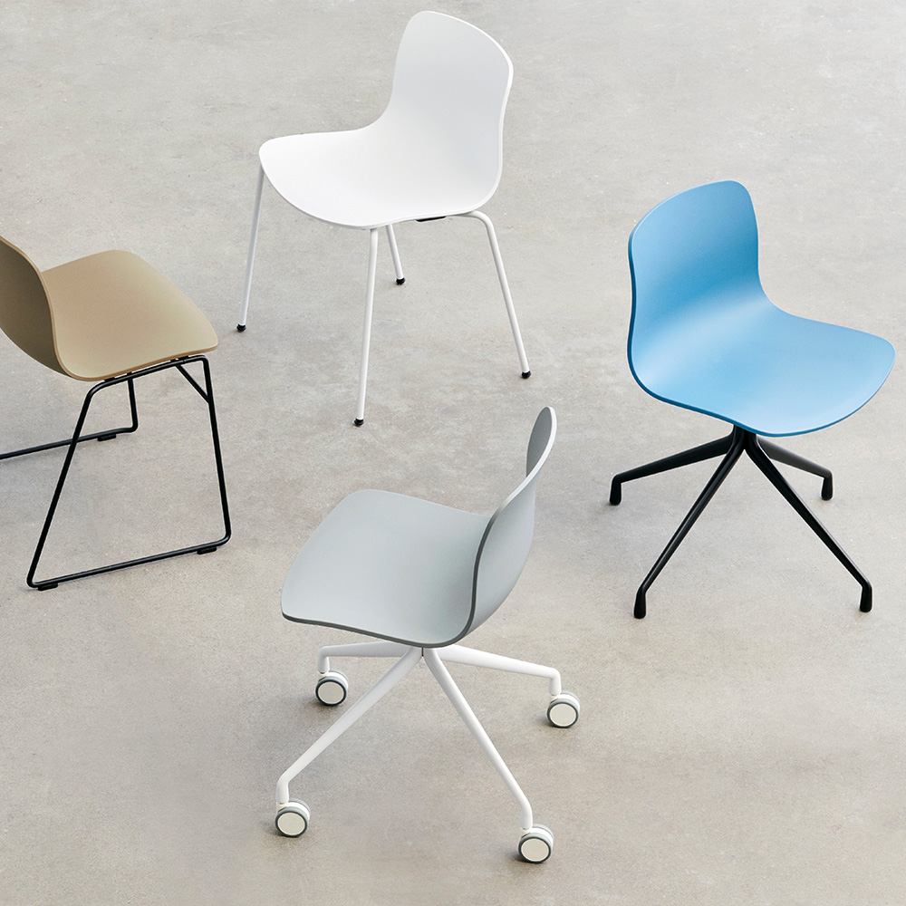 About a Chair AAC 20