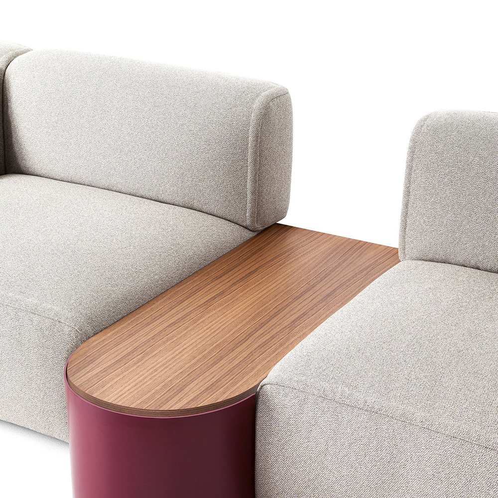 Bowy Ecksofa mit Zwischentisch