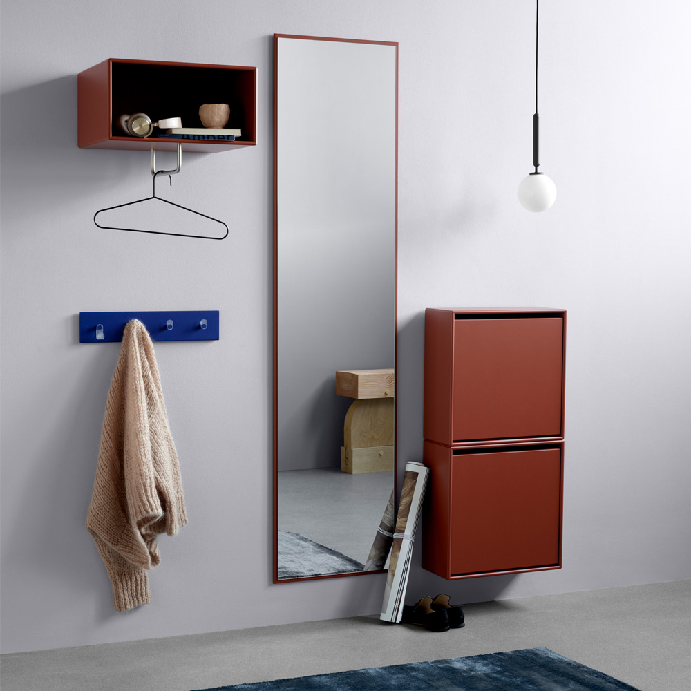 Montana Hall Schrank