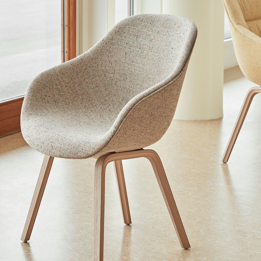 About a Chair AAC 123