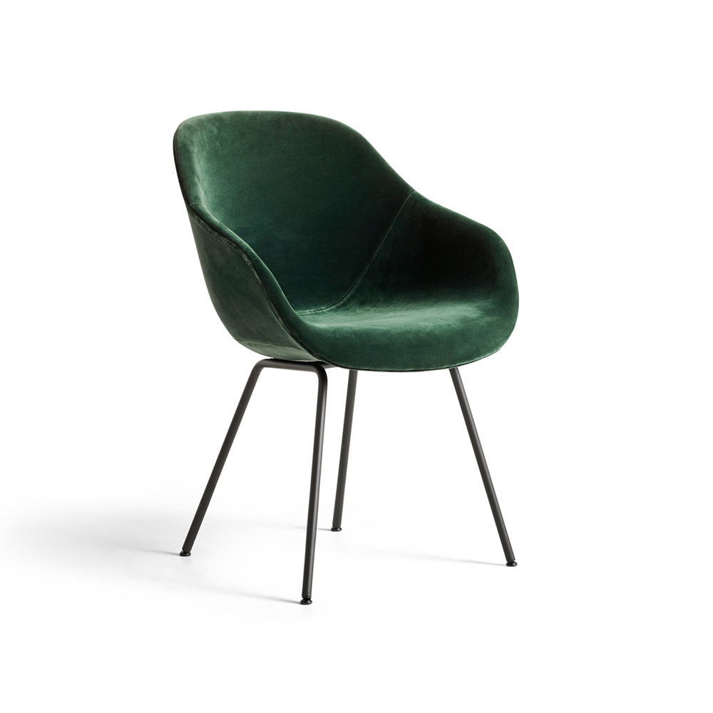 About a Chair AAC 127