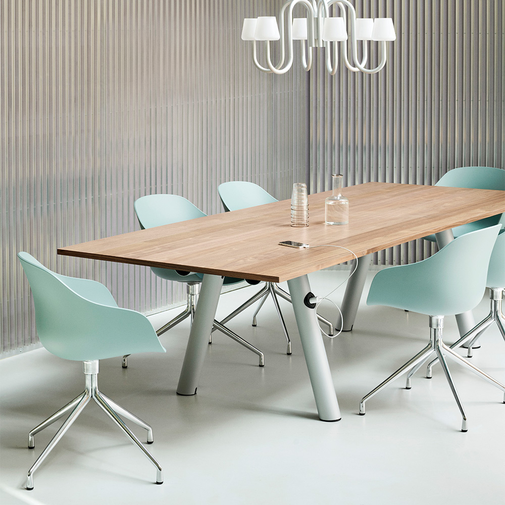 About a Chair AAC 20