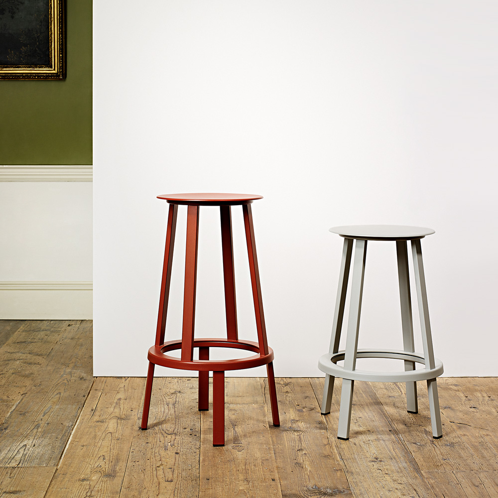 Revolver Bar Stool
