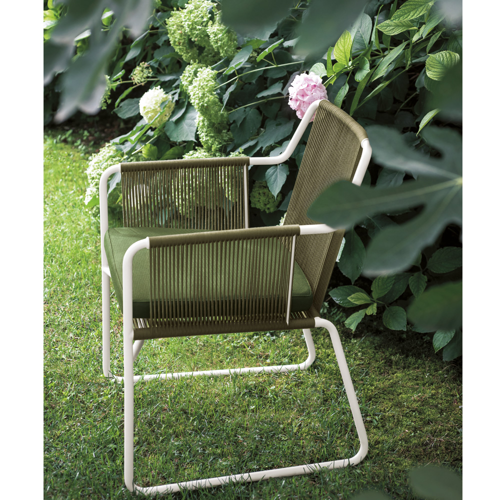 Harp Armlehnstuhl 359