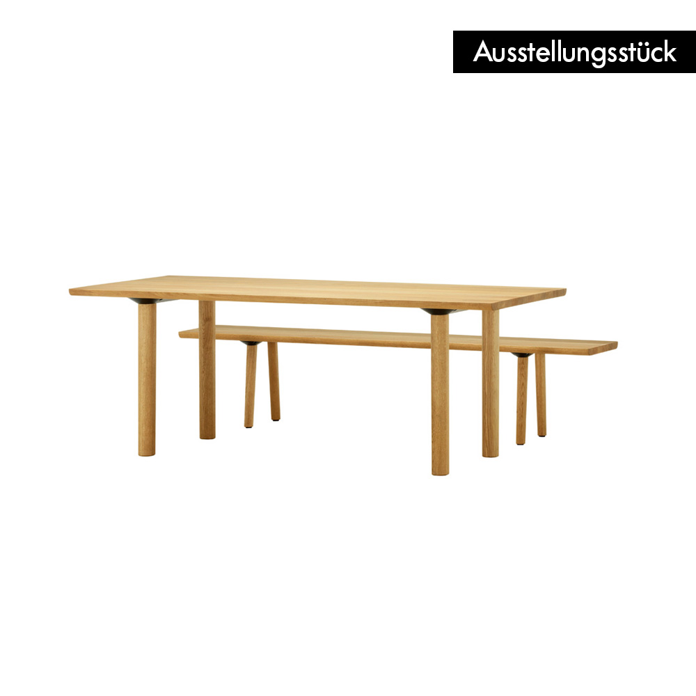 Wood Table 260 - Ausstellungsstück