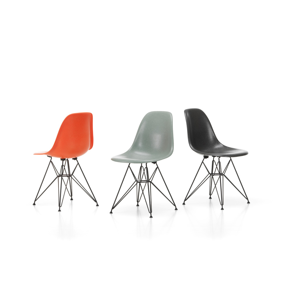 Eames Fiberglass Chair  DSR
