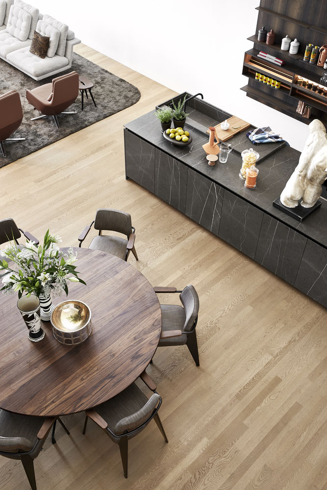 Eames Segmented Table rund