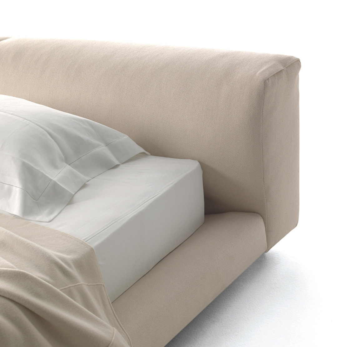 Softwall Bett