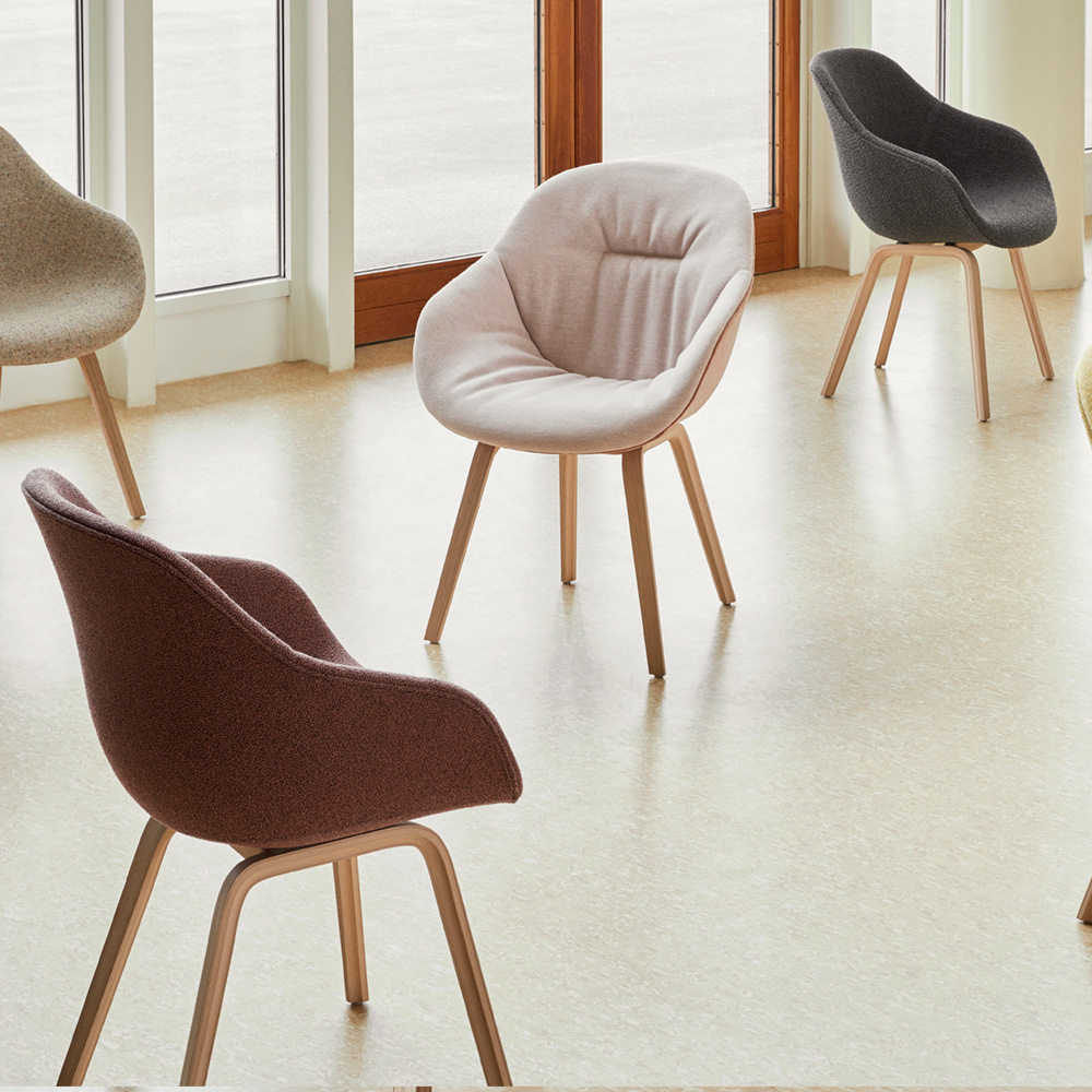 About a Chair AAC 123