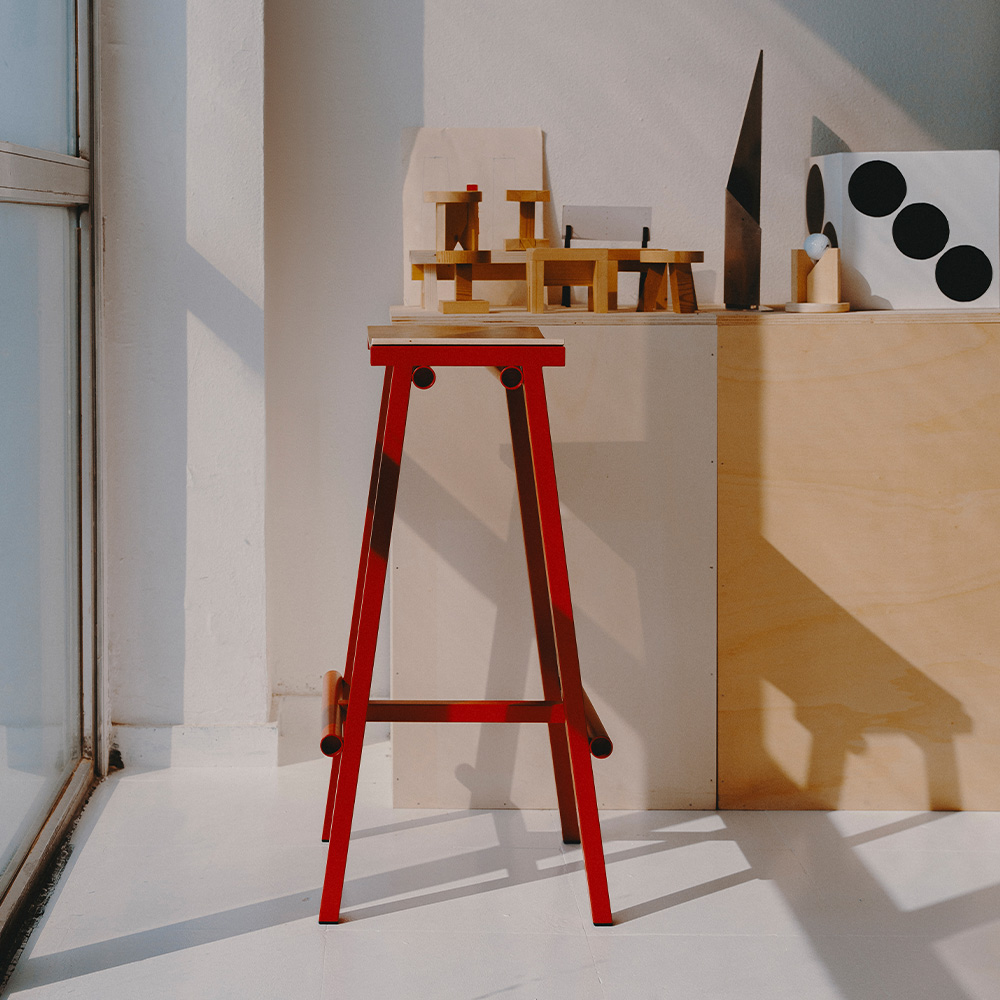 Taburete 8 Bar Stool