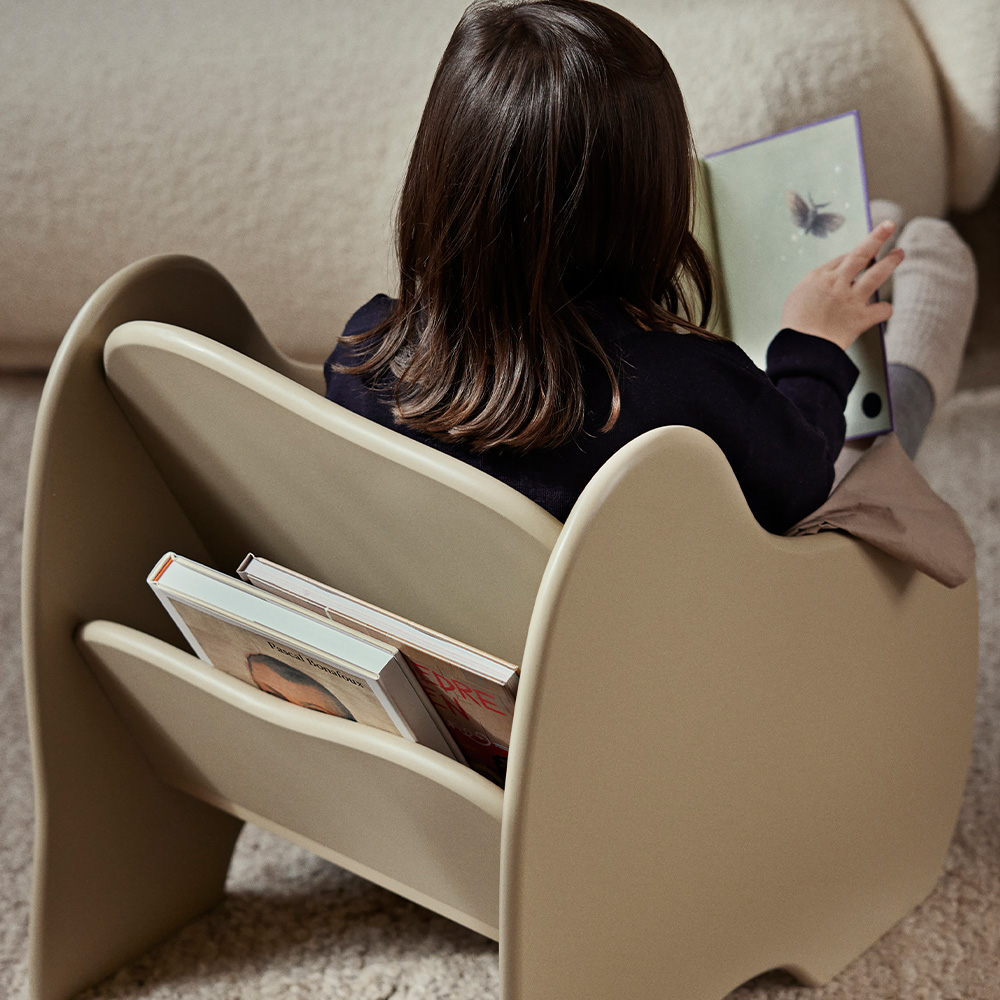 Slope Lounge Chair