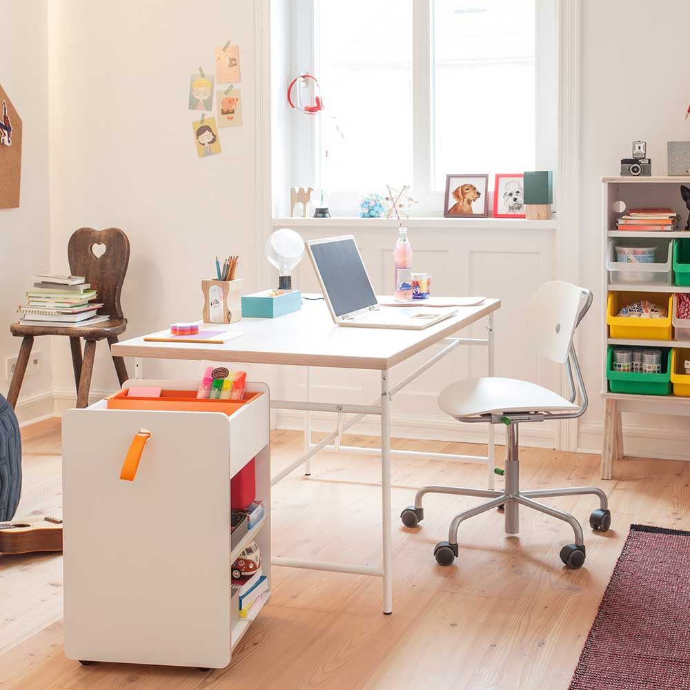 Eiermann Kinderschreibtisch