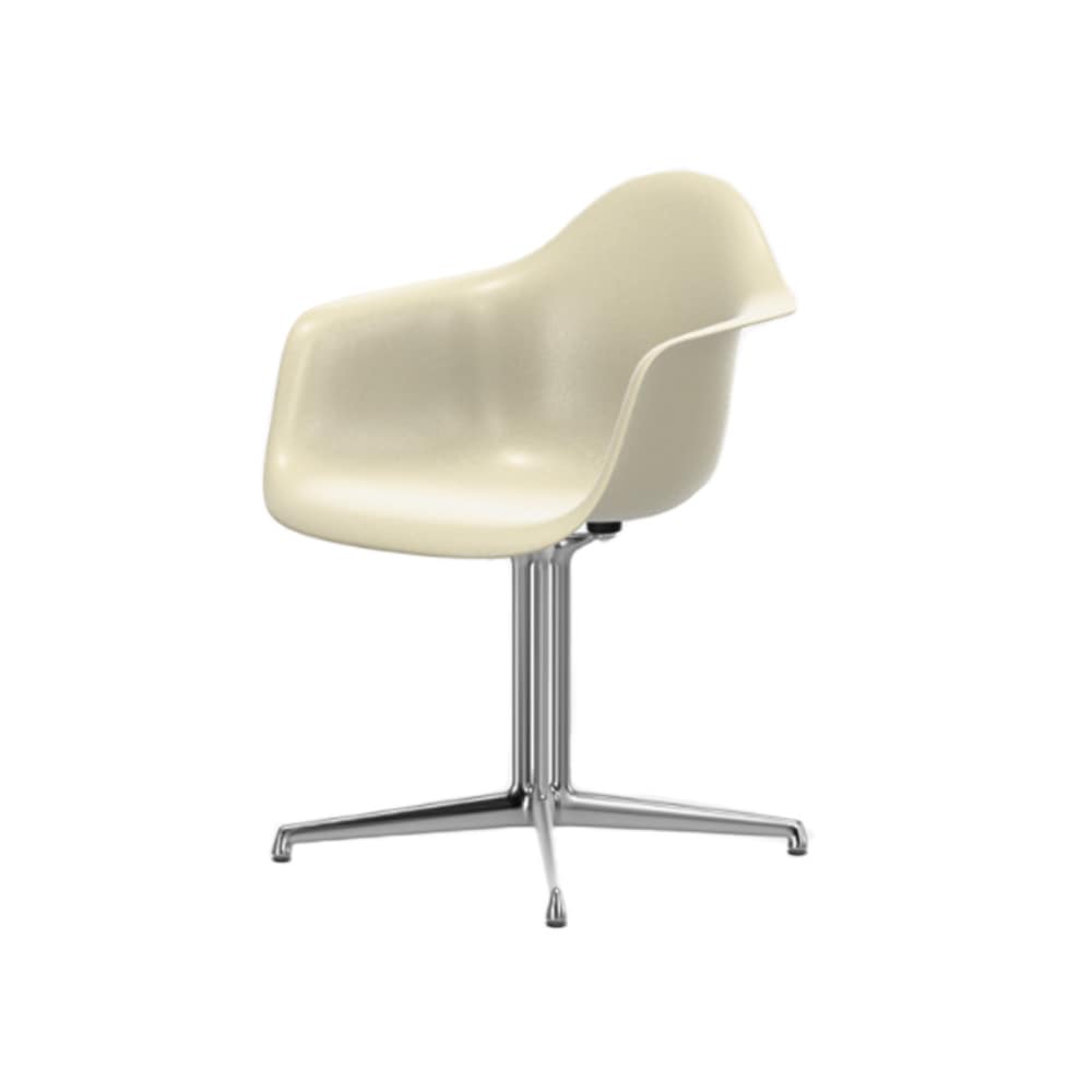 Eames Fiberglass Armchair DAL