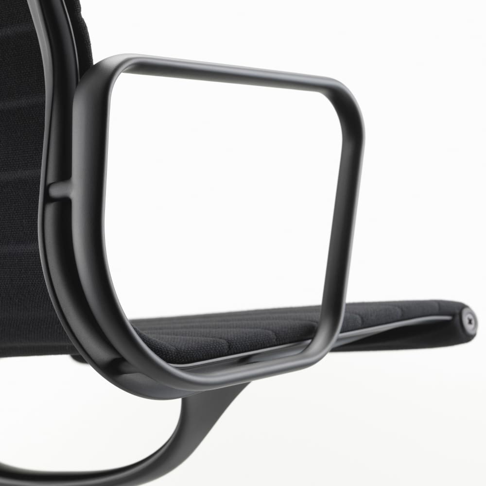 Alu Chair EA 108