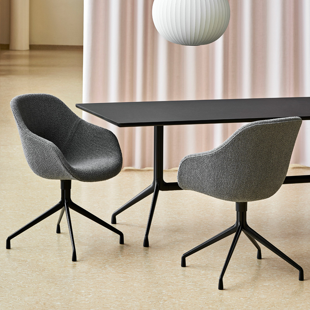 About a Chair AAC 121