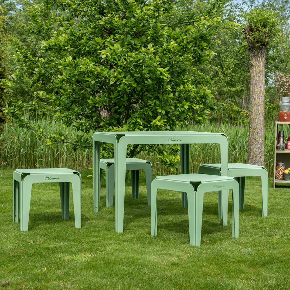 Bended Bench Outdoor