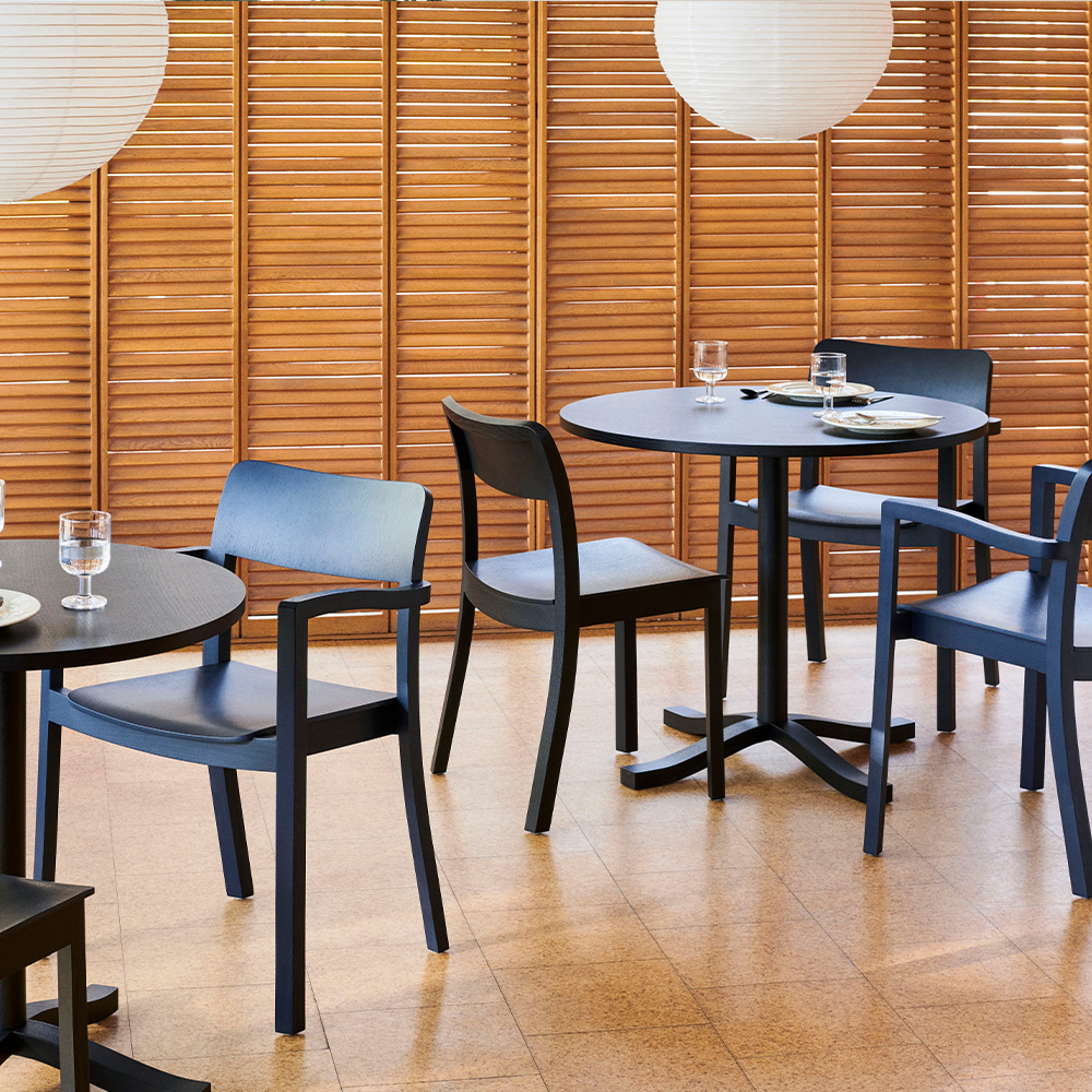 Pastis Table