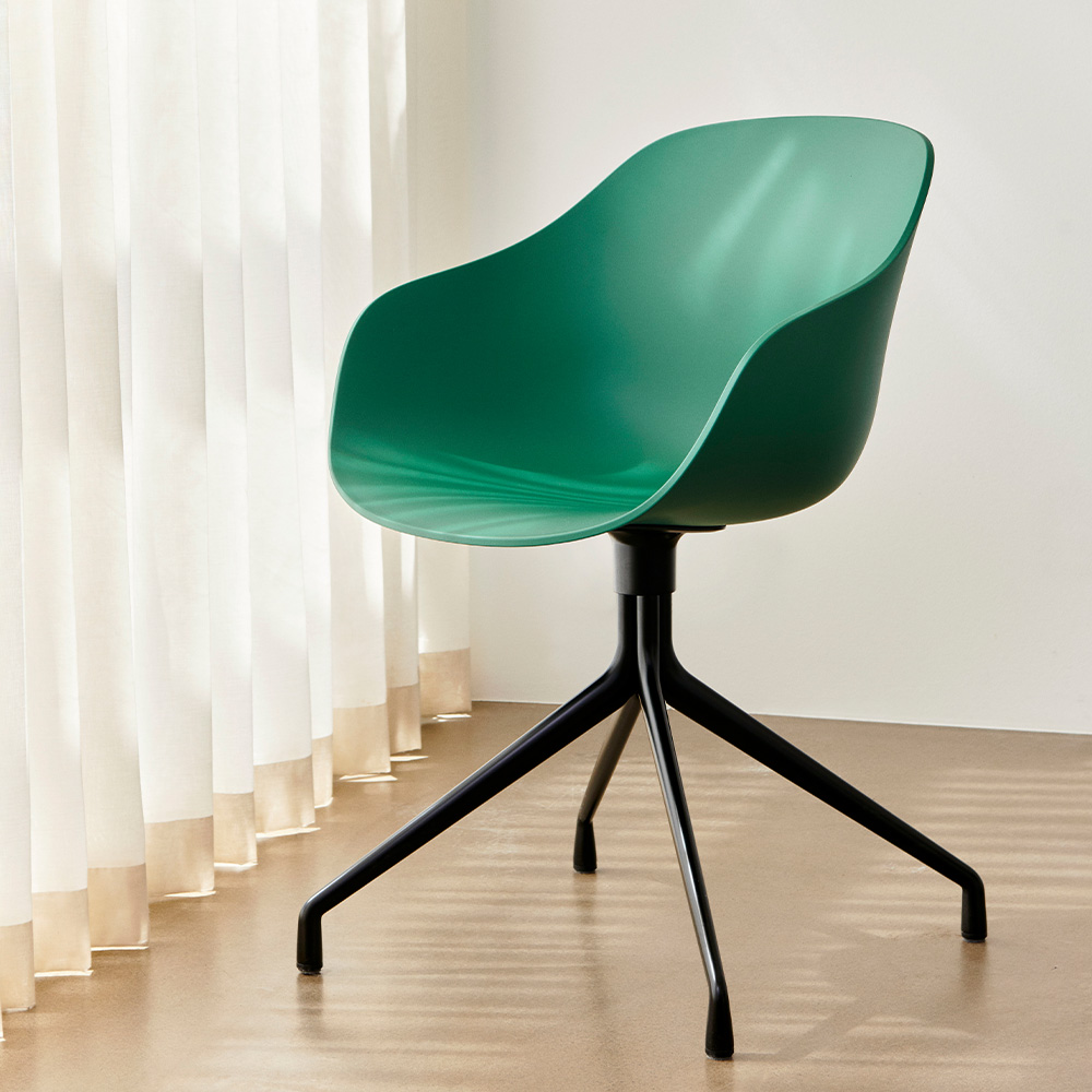 About a Chair AAC 220