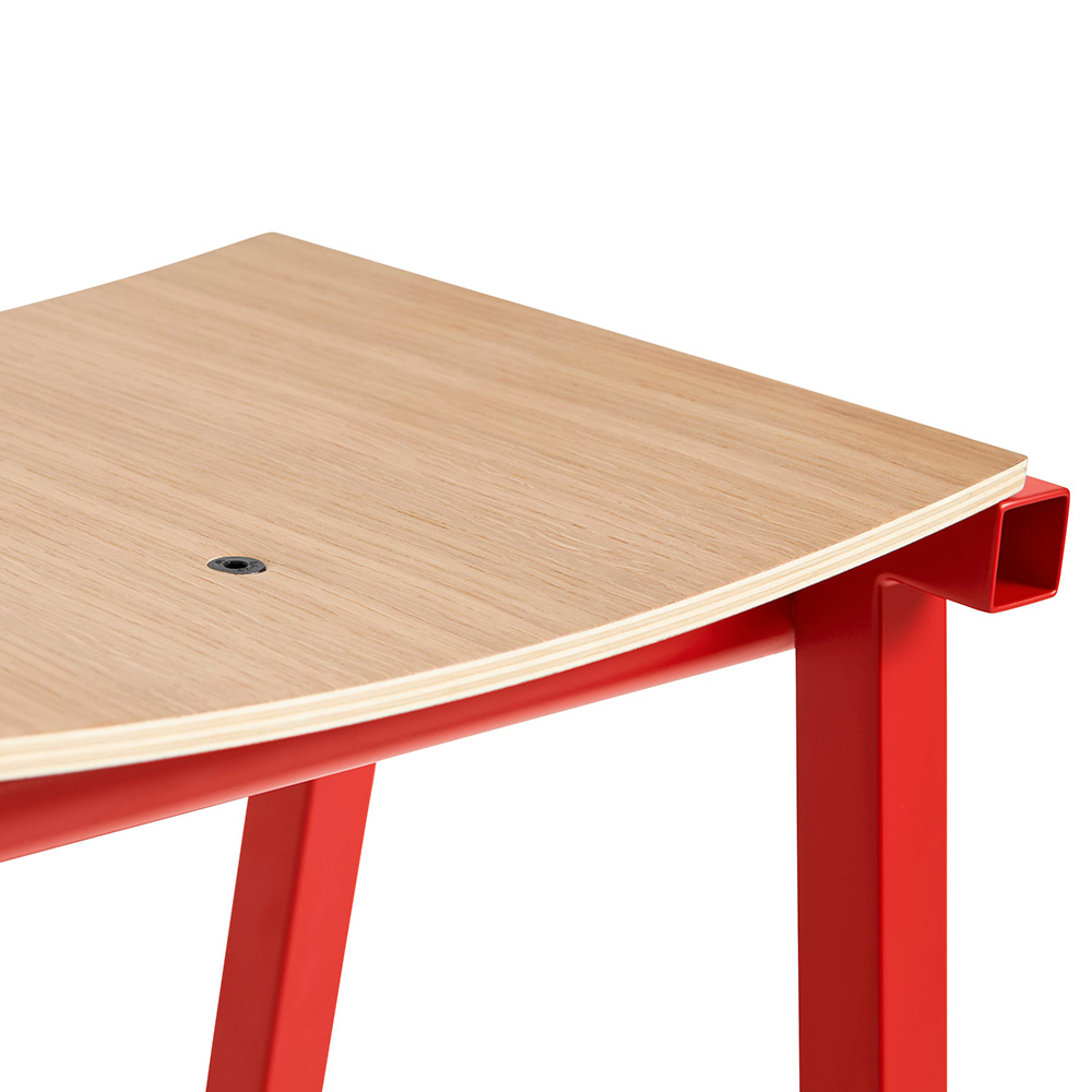 Taburete 8 Bar Stool