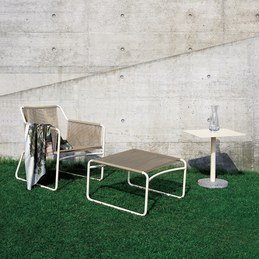 Harp Lounge Chair 368