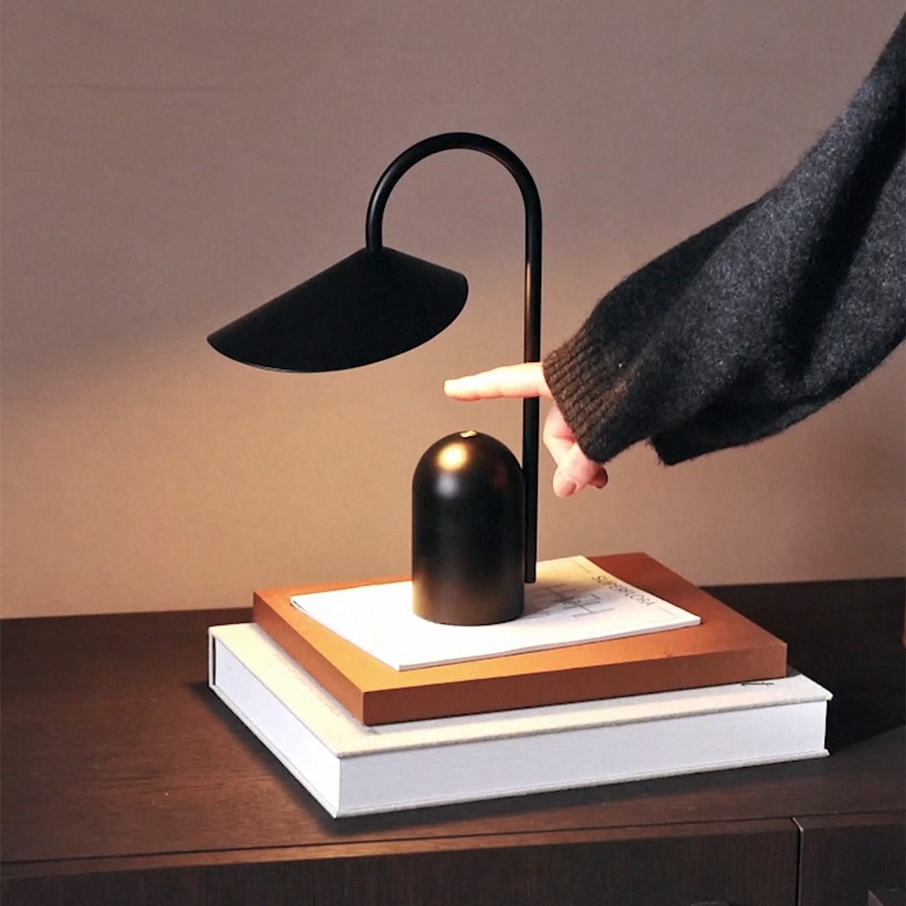 Arum Portable Lamp
