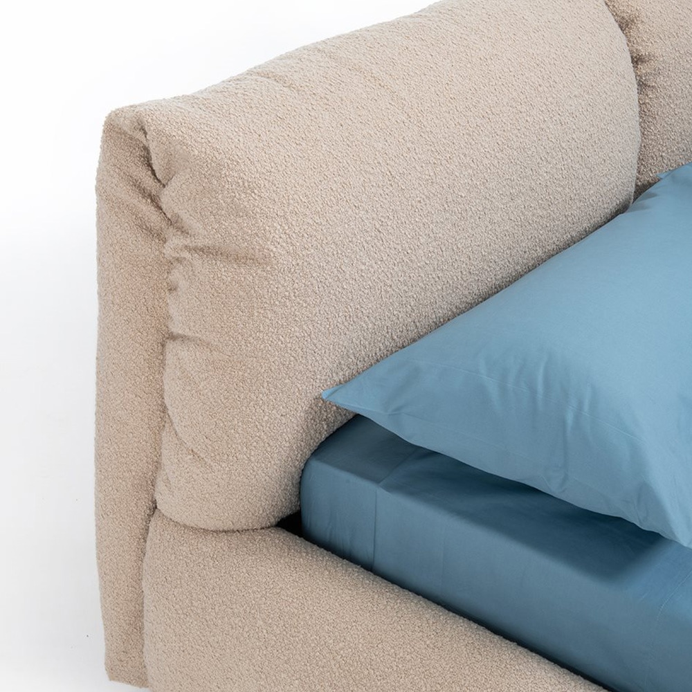 Za:Za Bett