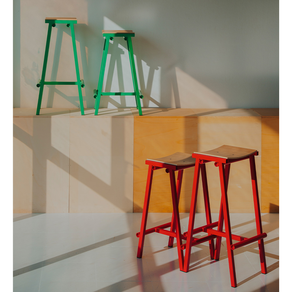 Taburete 8 Bar Stool