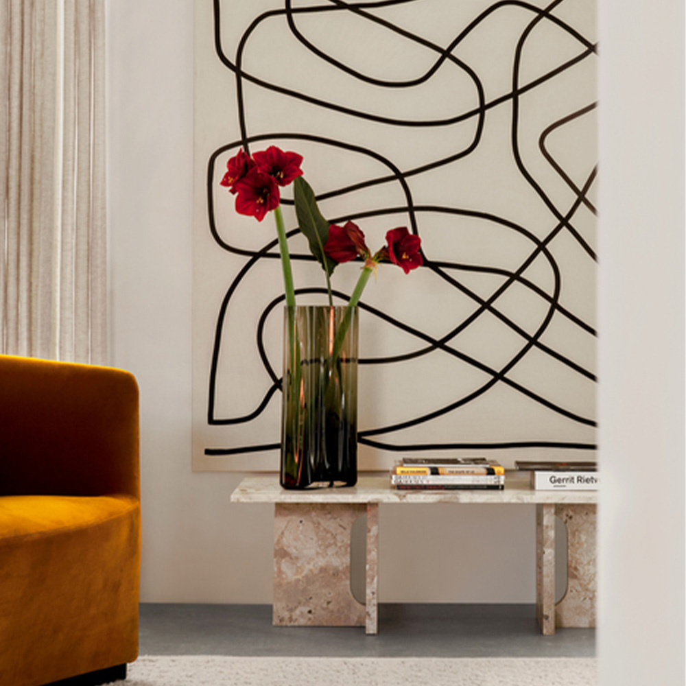 Androgyne Lounge Table Stone