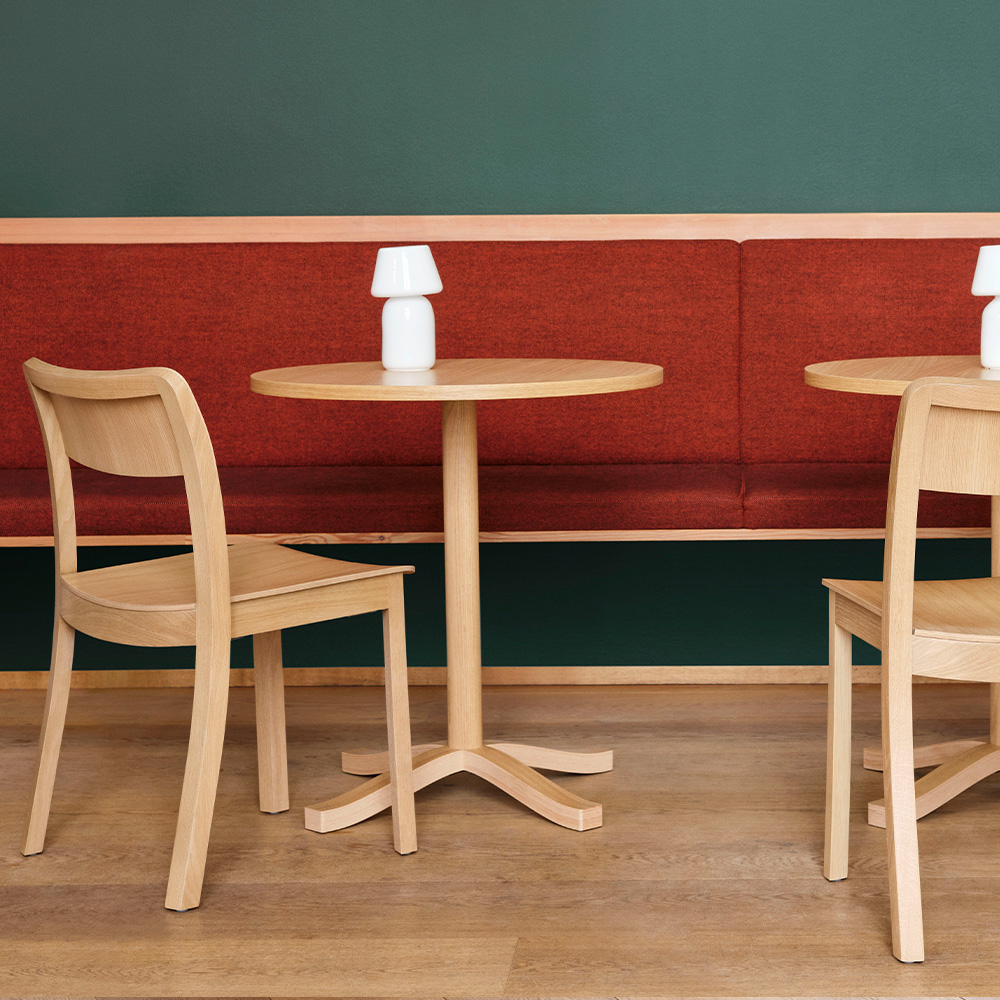 Pastis Table