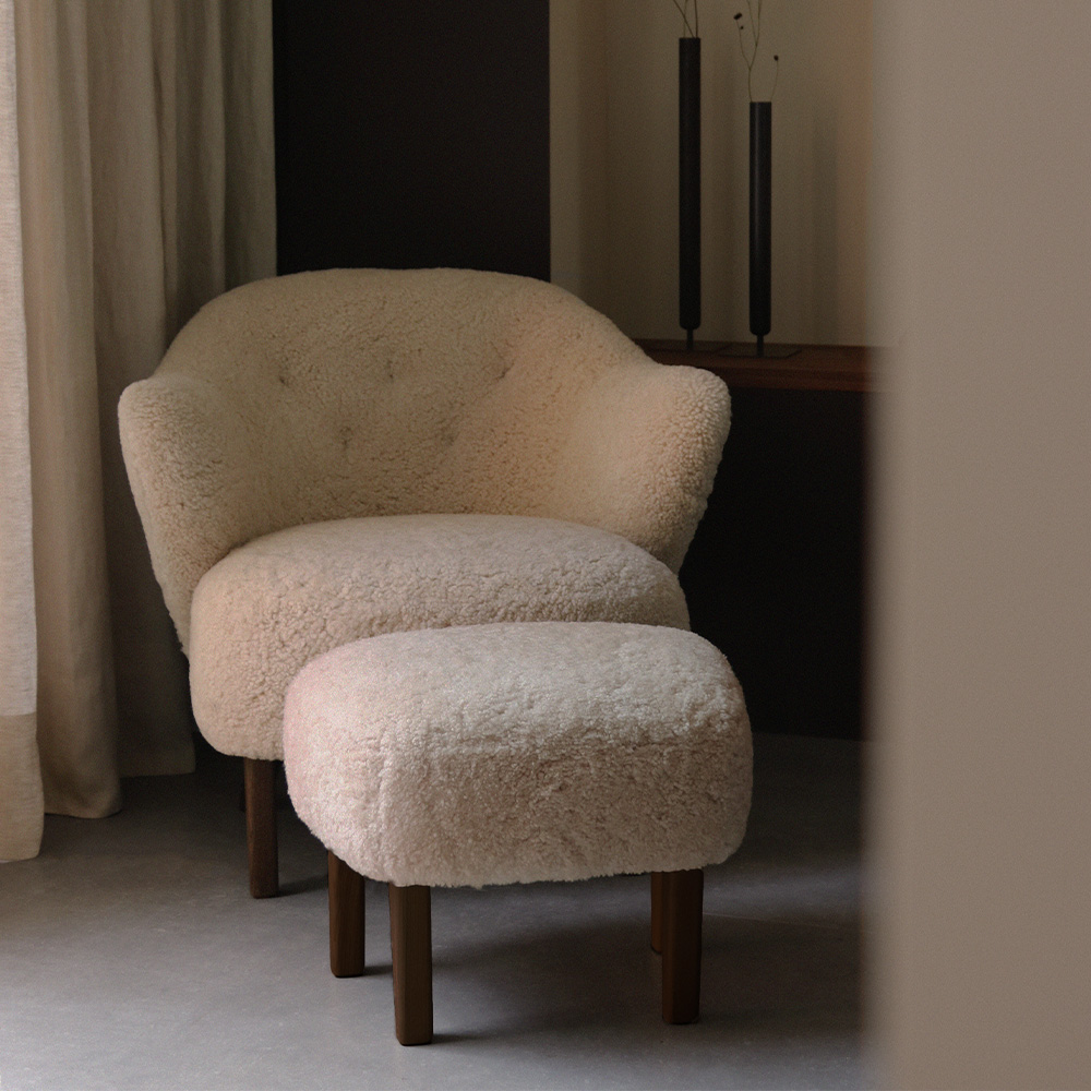 Ingeborg Lounge Chair Sheepskin
