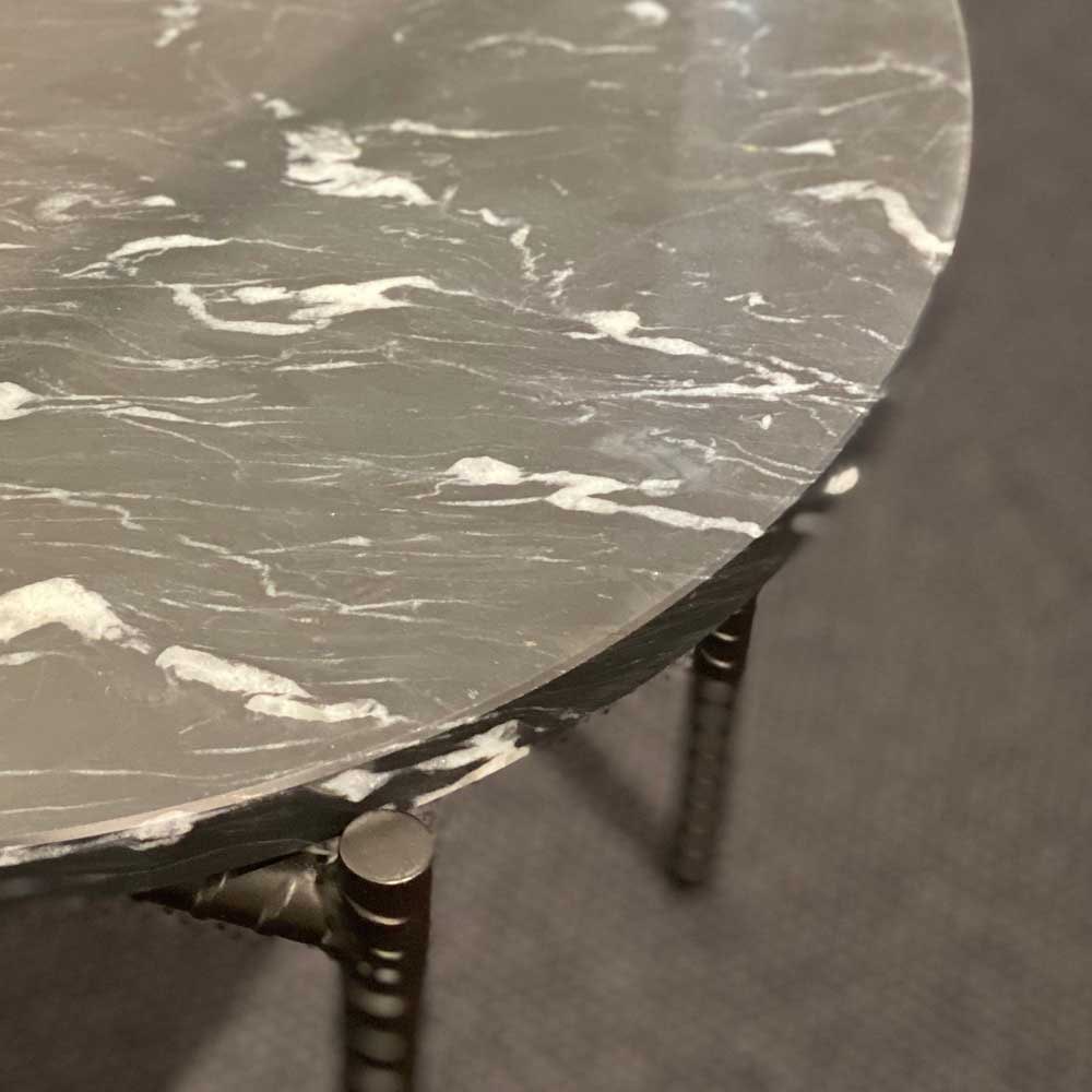 Rebar Side Table Marmor - Ausstellungsstück