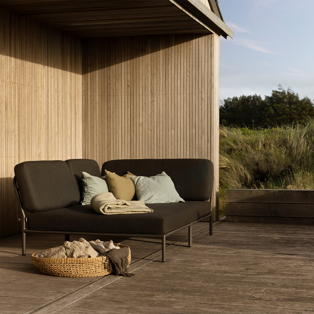 Level Outdoor Sofa