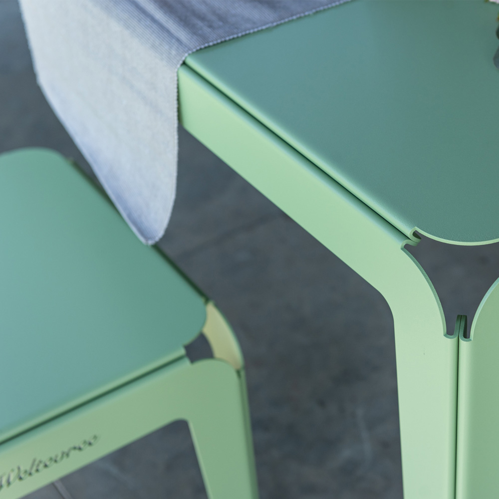 Bended Bench Outdoor