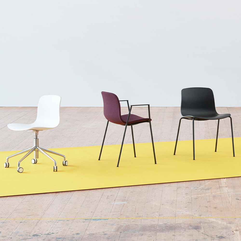 About a Chair AAC 18