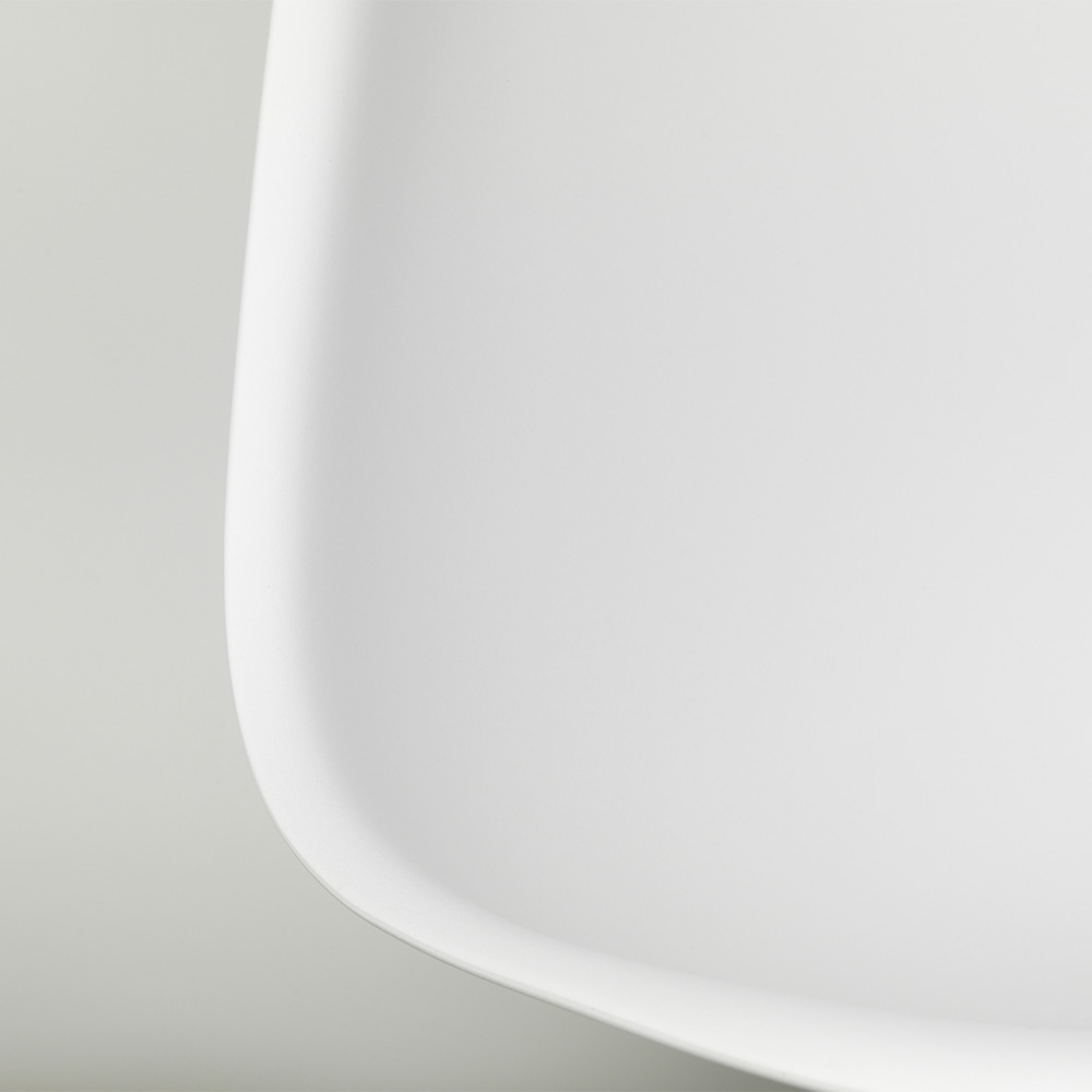 Eames Plastic Armchair RE RAR