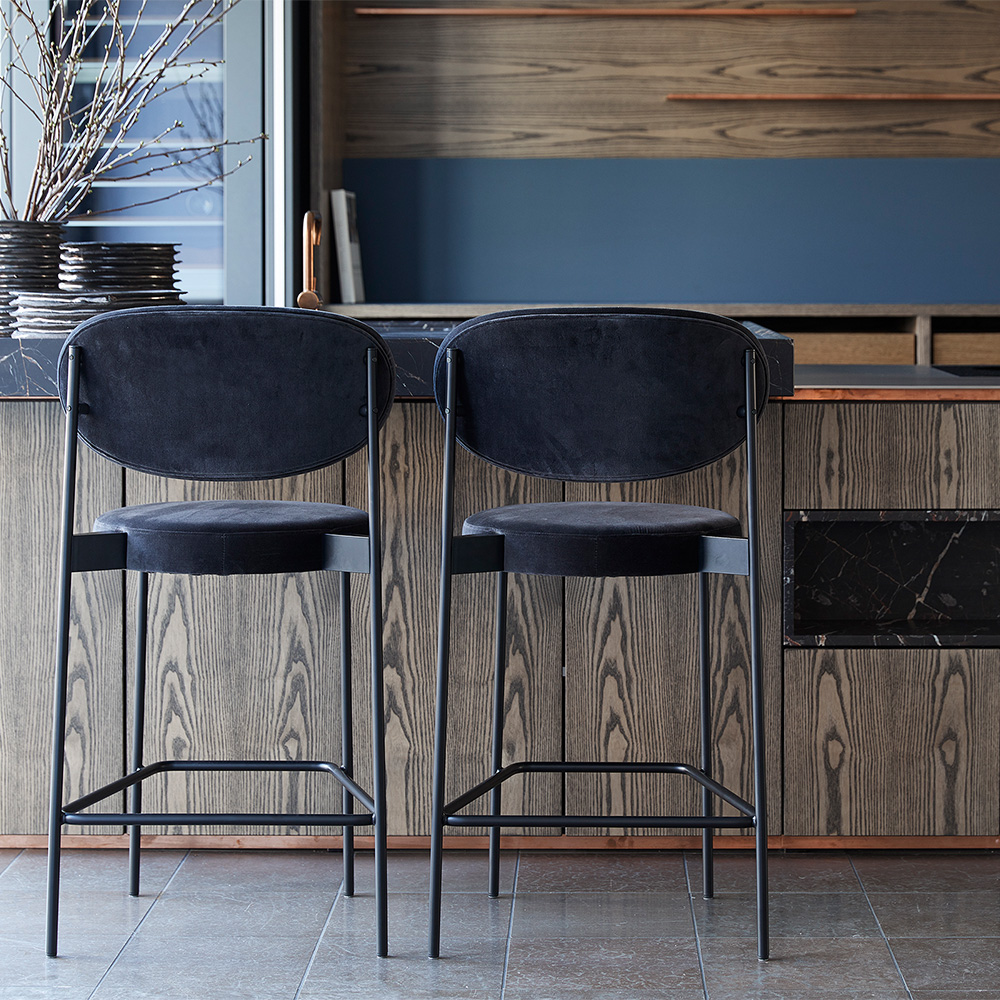 Series 430 Bar Stool