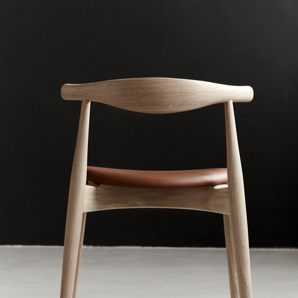 CH20 Elbow Chair