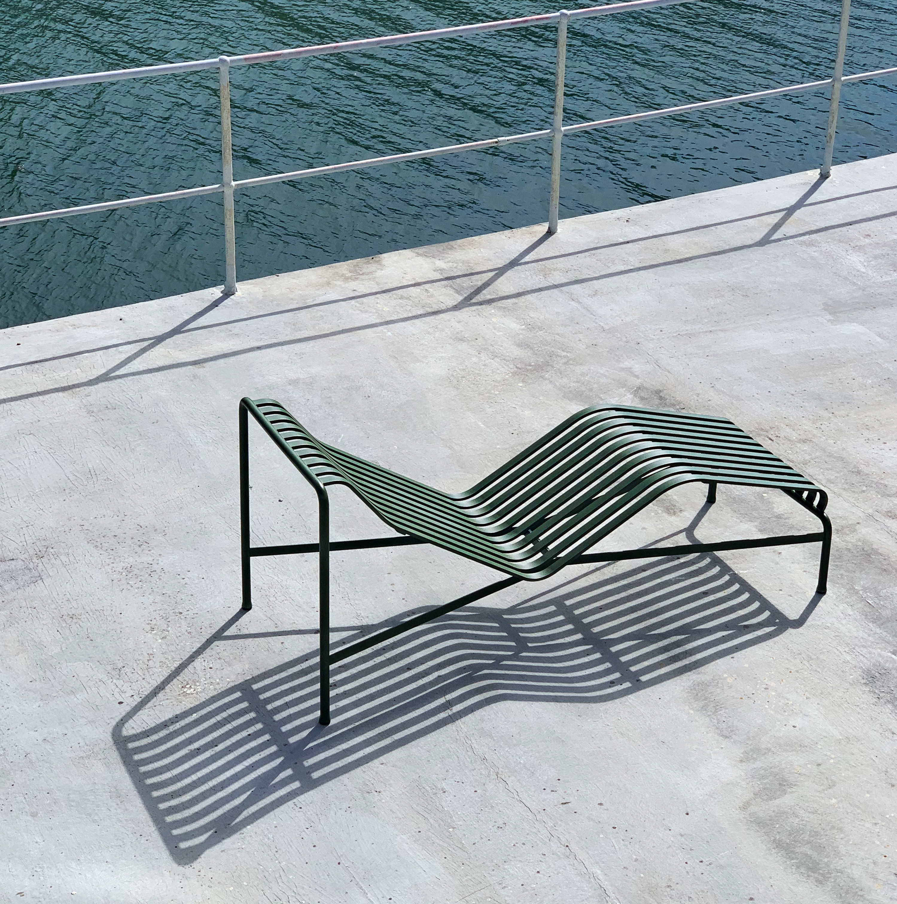 HAY-Palissade-Chaise-Longue-atmo4-stoll-koeln Palissade Chaise Longue
