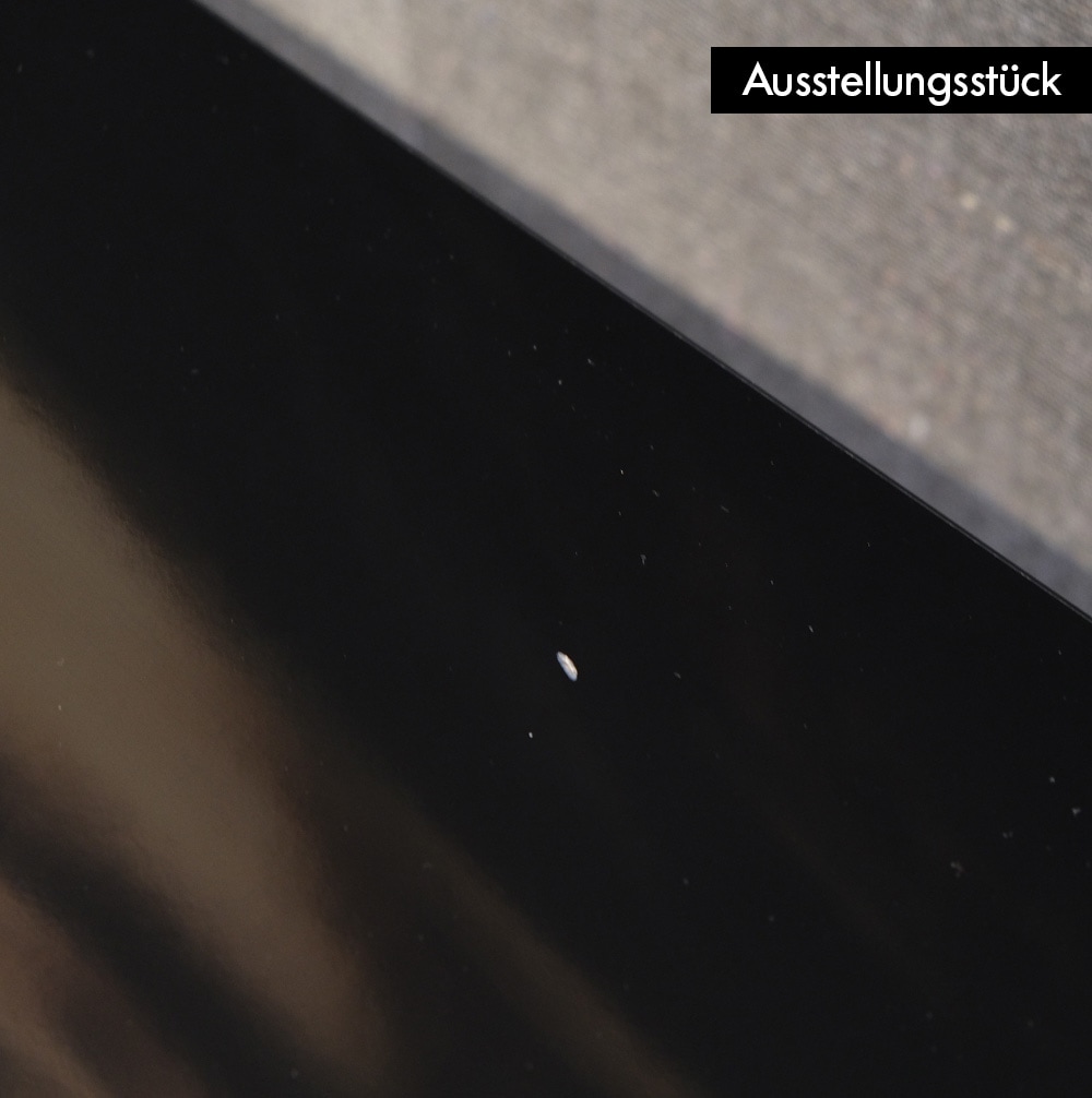 Kaari Tisch - Ausstellungsstück