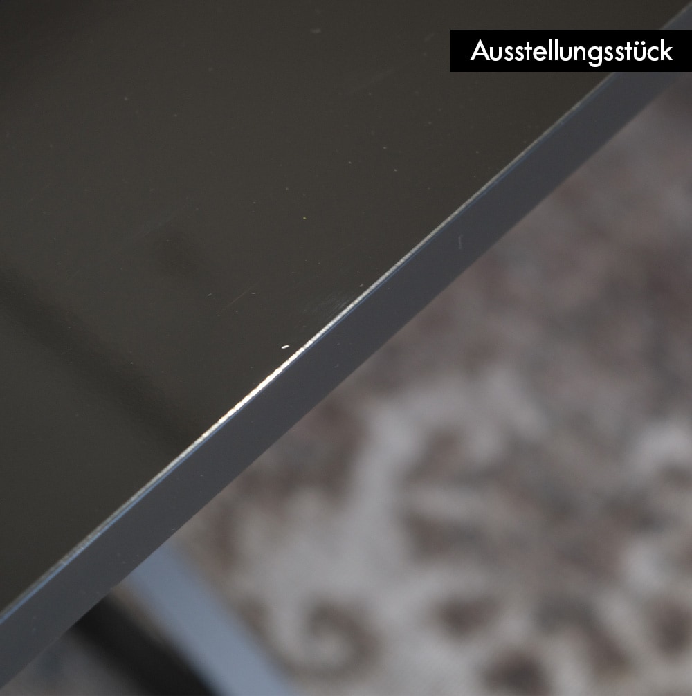 Kaari Tisch - Ausstellungsstück