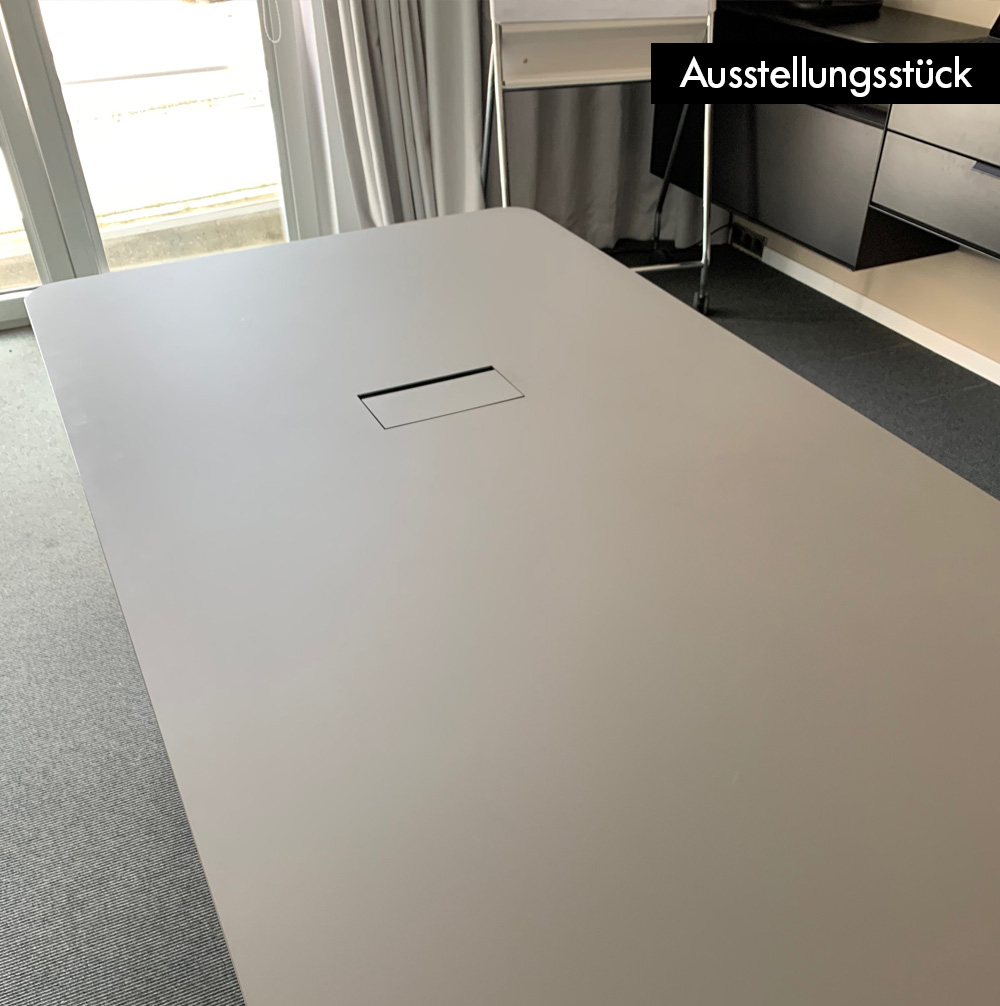 Keypiece Tisch - Design gebraucht