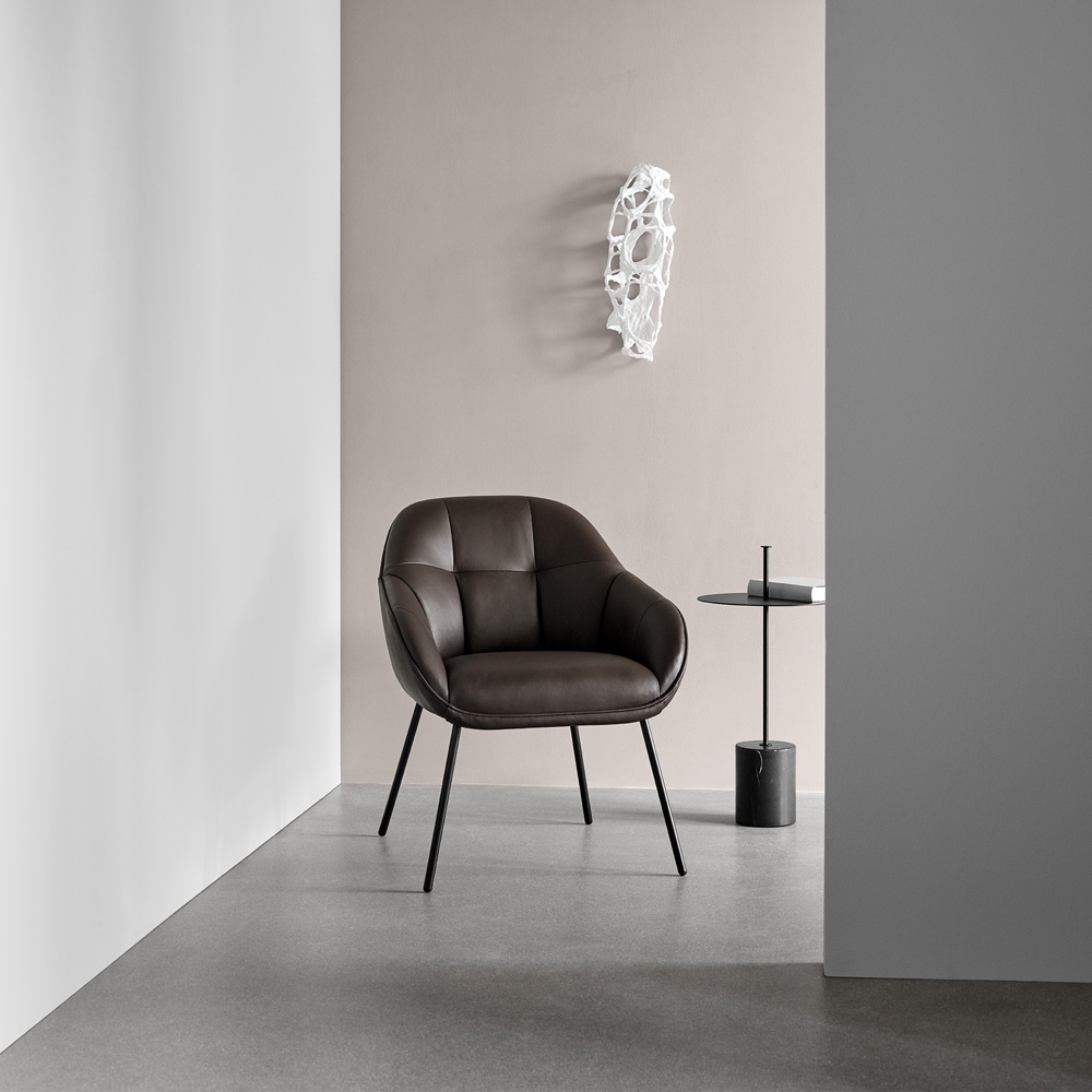 wendelbo-mango-mini-chair-atmo-2-stoll-koeln Mango Mini Chair