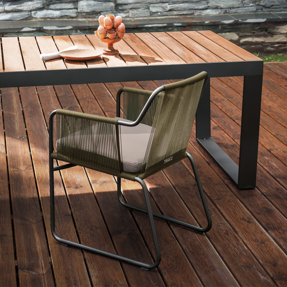 Harp Armlehnstuhl 359