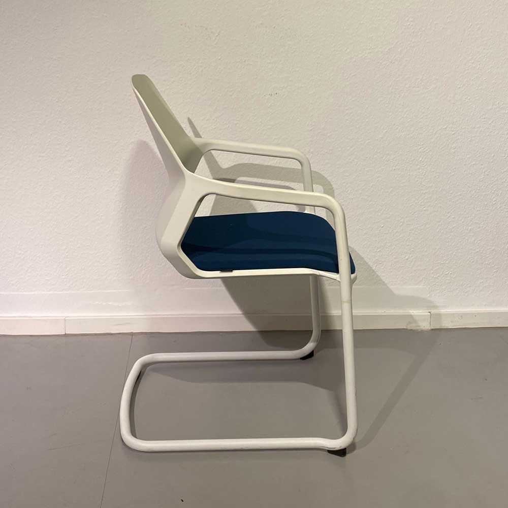 Metrik weiß petrol - Ausstellungsstück